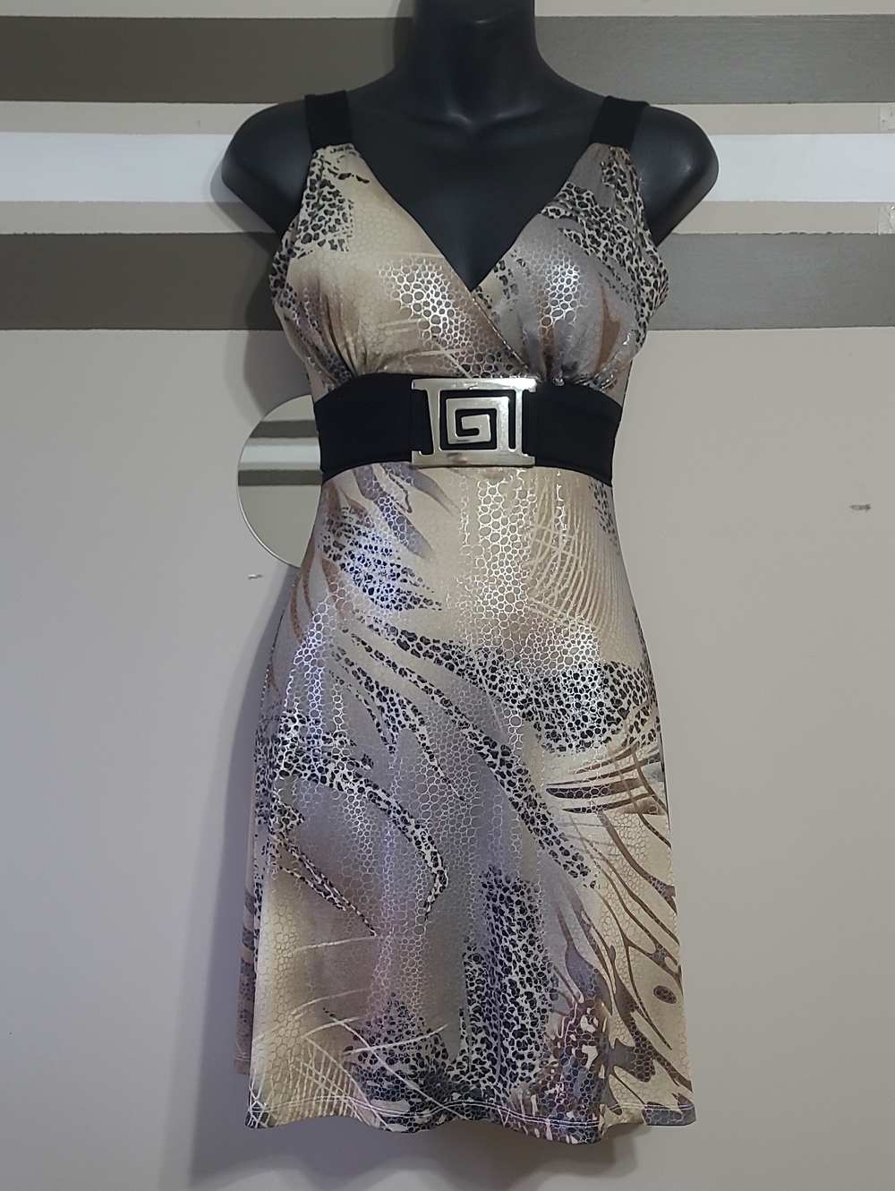 Just Devine Y2K Shimmery Sleeveless V-Neck Animal Patterned Midi Dress Sz Small